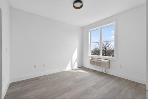 43-45 West 32nd Street Bayonne NJ 07002