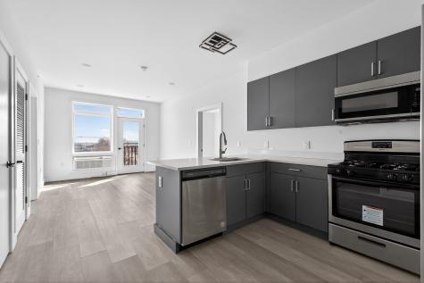 43-45 West 32nd Street Bayonne NJ 07002