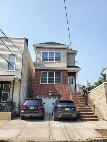 10 Mechanic Street Bayonne NJ 07002