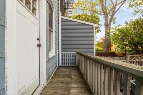 42 Duer Place Weehawken NJ 07086