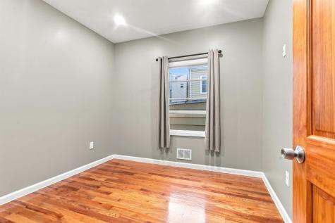88 Poplar Street Jersey City NJ 07307