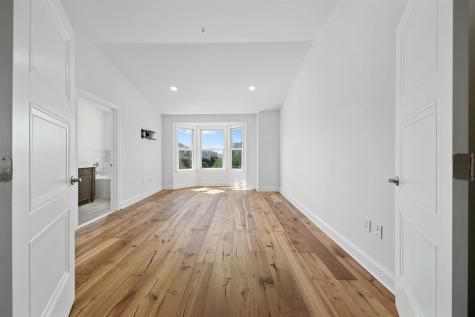 402 Kingston Court West New York NJ 07093