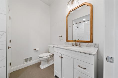 402 Kingston Court West New York NJ 07093