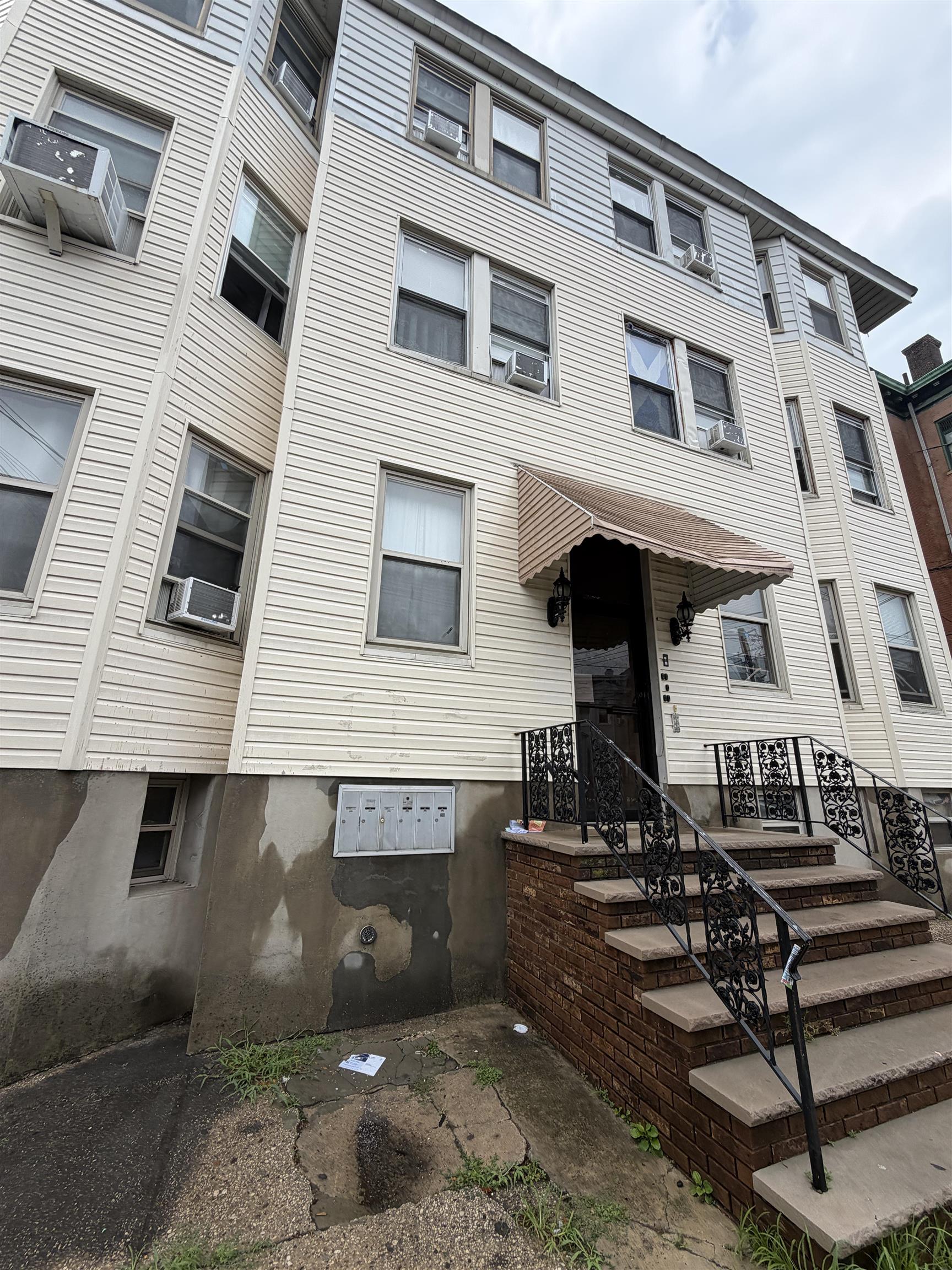 103-105 Devon Street Kearny NJ 07032