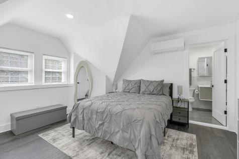 19 Hamilton Avenue Weehawken NJ 07086