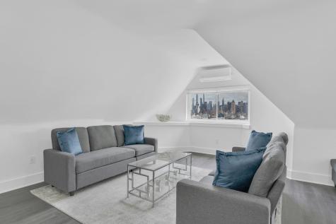 19 Hamilton Avenue Weehawken NJ 07086