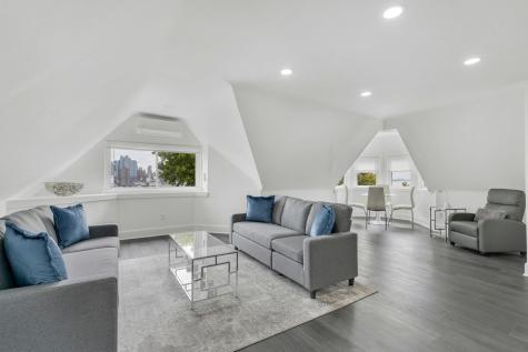 19 Hamilton Avenue Weehawken NJ 07086