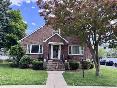 816 Kingsland Avenue Fort Lee NJ 07024