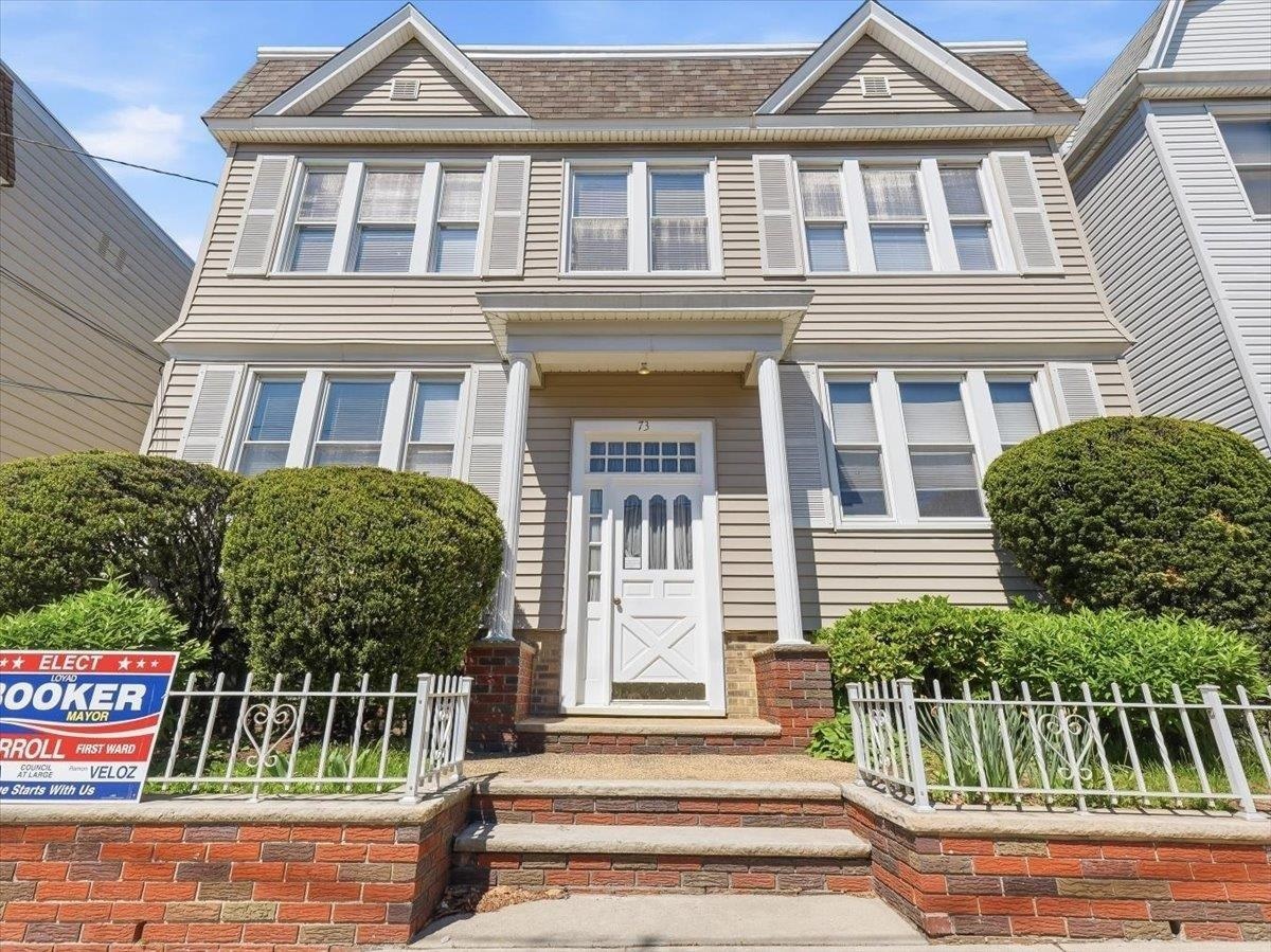 73 Newman Avenue Bayonne NJ 07002