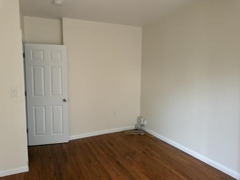 352 Woodlawn Avenue Jersey City NJ 07305