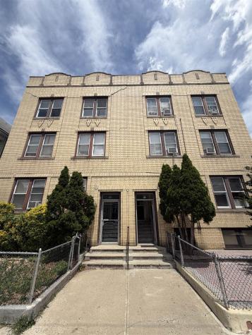67 West 53rd Street Bayonne NJ 07002