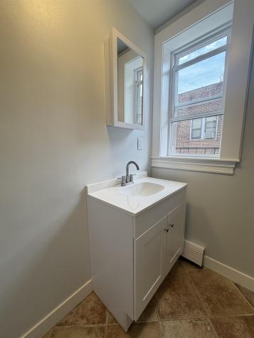 67 West 53rd Street Bayonne NJ 07002