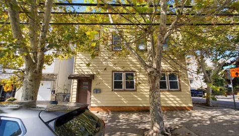 133 Avenue F Bayonne NJ 07002