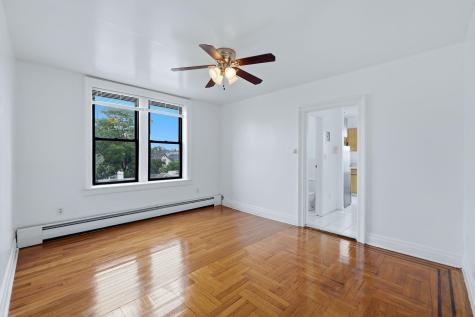 144 Old Bergen Road Jersey City NJ 07305
