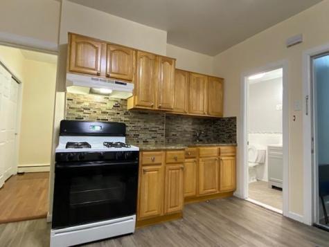233 Avenue E Bayonne NJ 07002