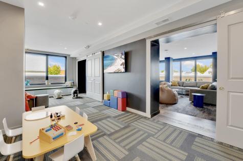 957 Broadway Bayonne NJ 07002