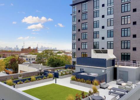 957 Broadway Bayonne NJ 07002