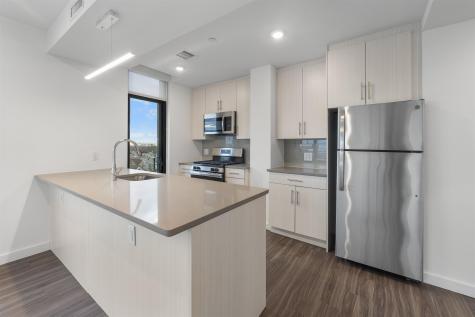 957 Broadway Bayonne NJ 07002