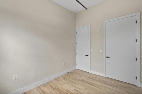 21 West 20th Street Bayonne NJ 07002