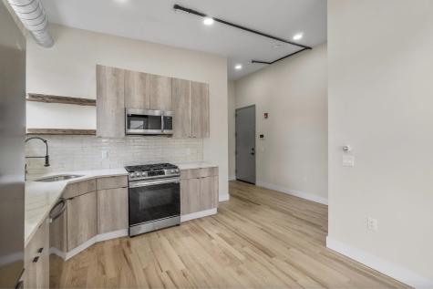 21 West 20th Street Bayonne NJ 07002