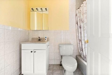 2 Hops Commons Court Secaucus NJ 07094
