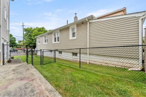 2 Hops Commons Court Secaucus NJ 07094