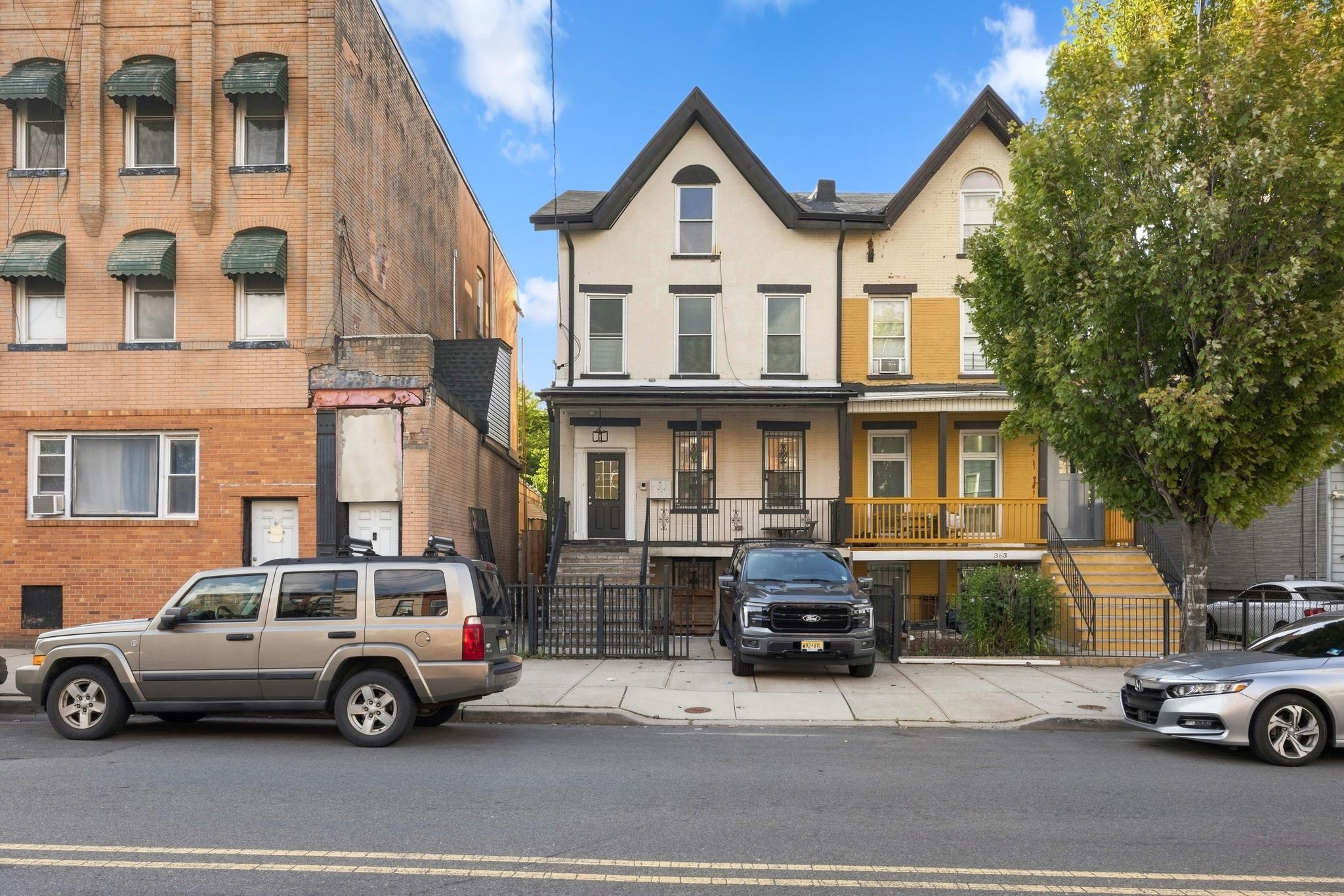 361 Pacific Avenue Jersey City NJ 07304