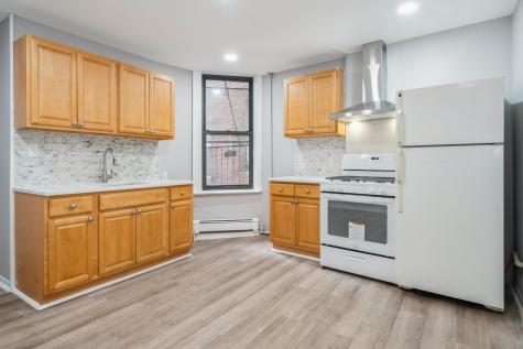 106 Baldwin Avenue Jersey City NJ 07306