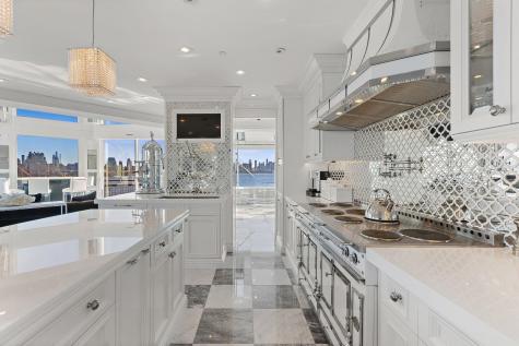 600 Harbor Boulevard Weehawken NJ 07086