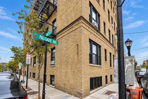 217 44th Street Union City NJ 07087