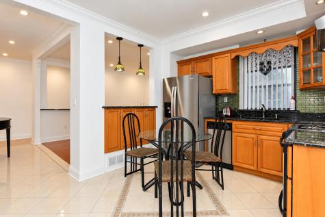 217 44th Street Union City NJ 07087