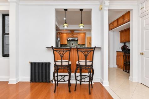 217 44th Street Union City NJ 07087