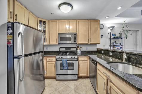 4315 Park Avenue Union City NJ 07087