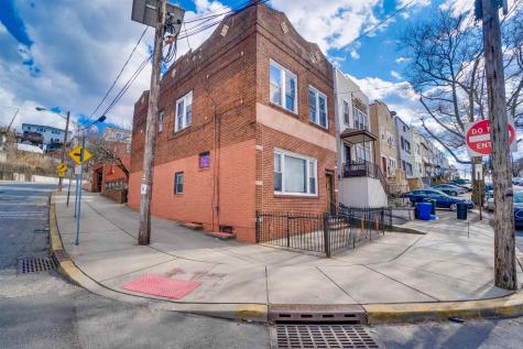 678 Liberty Avenue Jersey City NJ 07307