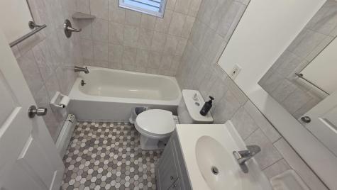 176 Bartholdi Avenue Jersey City NJ 07305