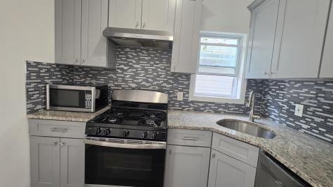 176 Bartholdi Avenue Jersey City NJ 07305