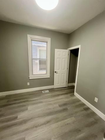 20 West 49th Street Bayonne NJ 07002