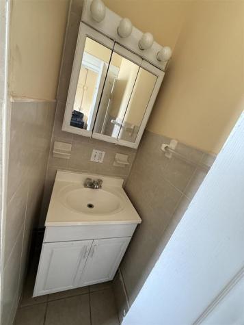 80 Mcadoo Avenue Jersey City NJ 07305