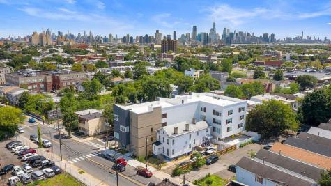306 Bergen Avenue Jersey City NJ 07305