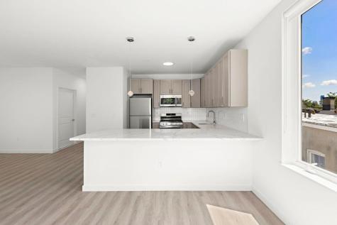 306 Bergen Avenue Jersey City NJ 07305