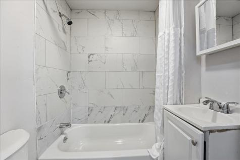 335 47th Street Union City NJ 07087