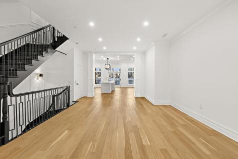 16 Regency Place Weehawken NJ 07086