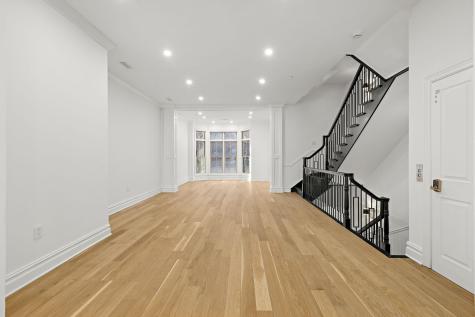 16 Regency Place Weehawken NJ 07086