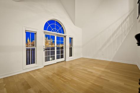 16 Regency Place Weehawken NJ 07086