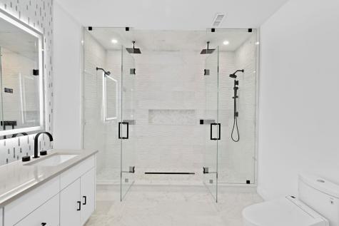 16 Regency Place Weehawken NJ 07086