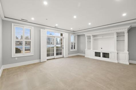 16 Regency Place Weehawken NJ 07086