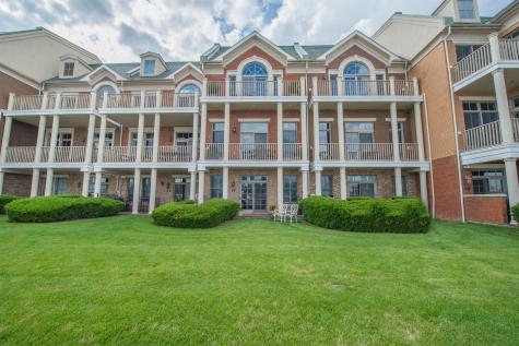 16 Regency Place Weehawken NJ 07086