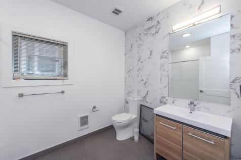 7505 Park Avenue North Bergen NJ 07047