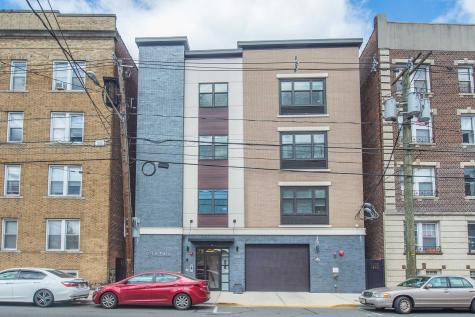 7505 Park Avenue North Bergen NJ 07047