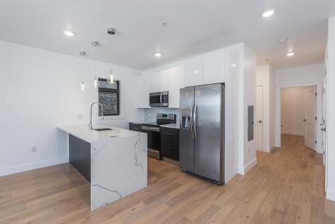 7505 Park Avenue North Bergen NJ 07047